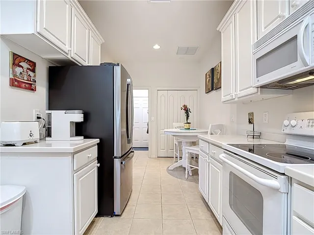 20930 Calle Cristal Ln 4, North Fort Myers, Florida 33917