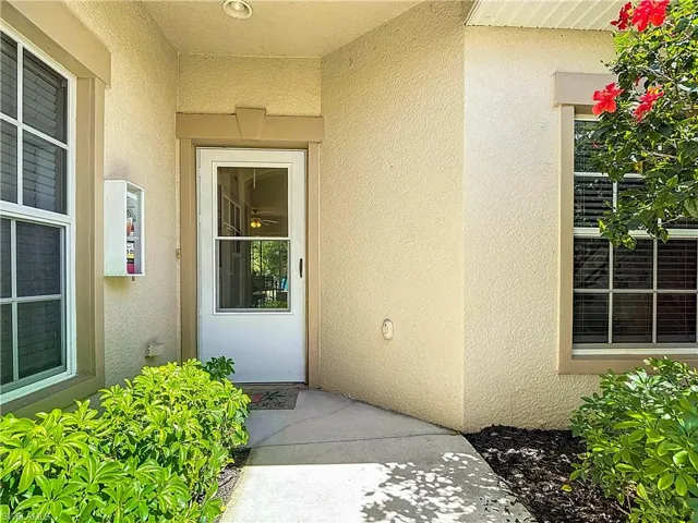 20930  Calle Cristal  LN, North Fort Myers, FL 33917