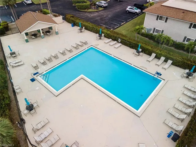 14900  Summerlin Woods  DR, Fort Myers, FL 33919