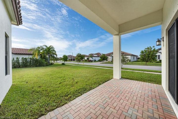 Rear Patio / Lanai
