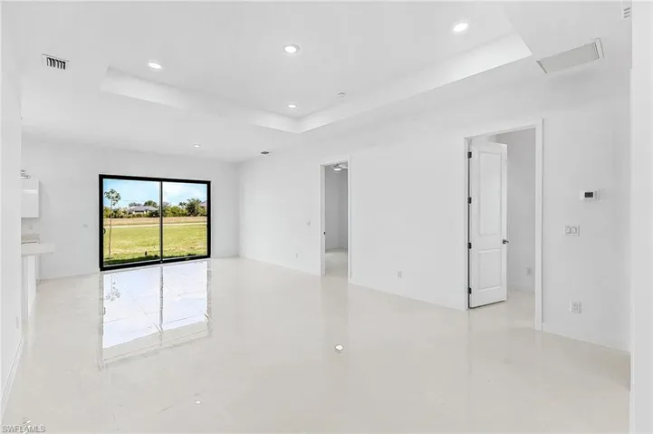 231 Nw 27th Ave, Cape Coral, Florida 33993