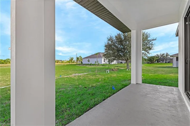 231 Nw 27th Ave, Cape Coral, Florida 33993