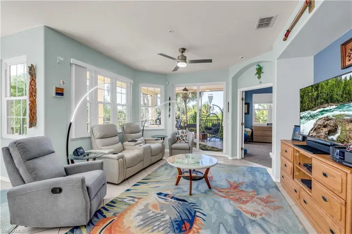 20061 Sanibel View Cir 101, Fort Myers, Florida 33908