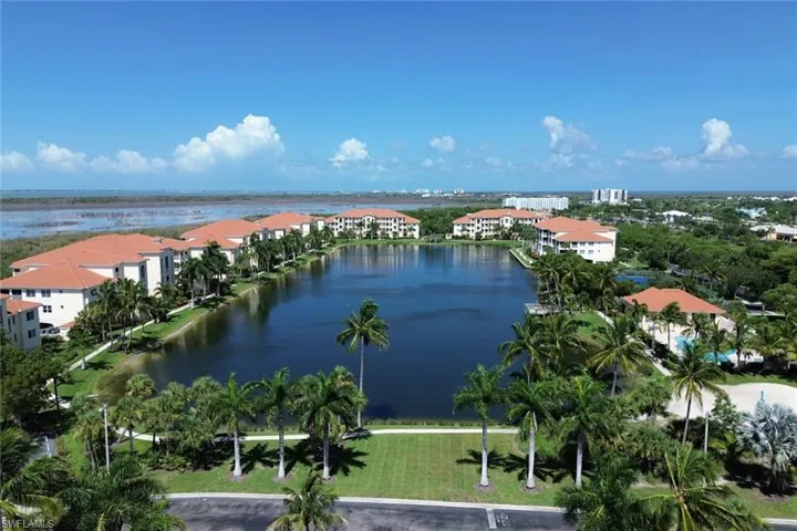 20061 Sanibel View Cir 101, Fort Myers, Florida 33908