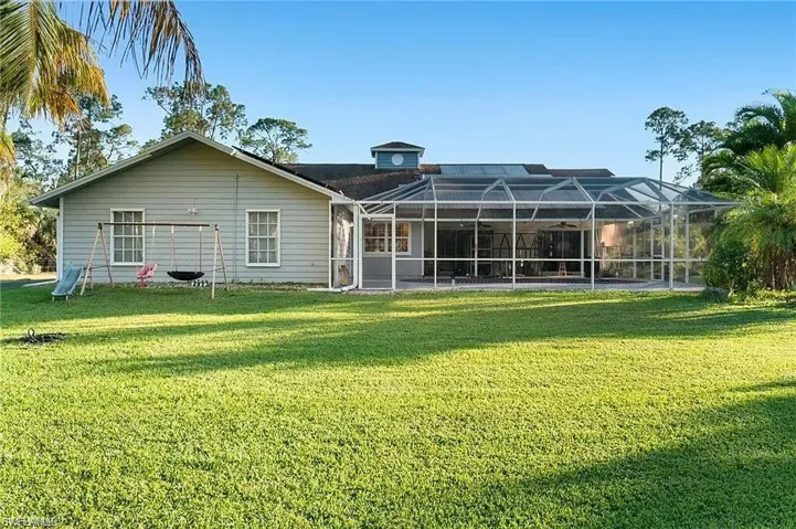 6011  Sea Grass  LN, Naples, FL 34116