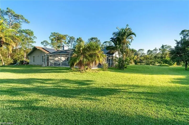 6011  Sea Grass  LN, Naples, FL 34116