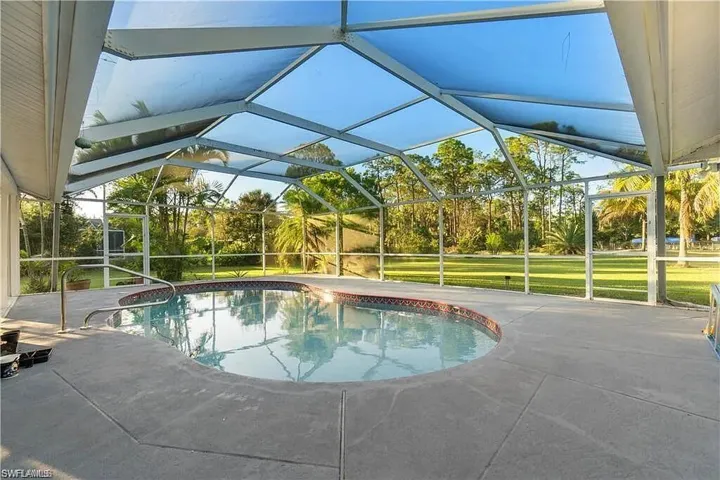 6011  Sea Grass  LN, Naples, FL 34116