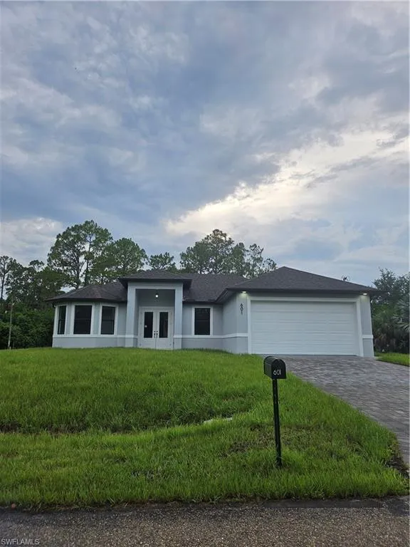 601 8th AVE, Lehigh Acres, FL 33972,2025000084