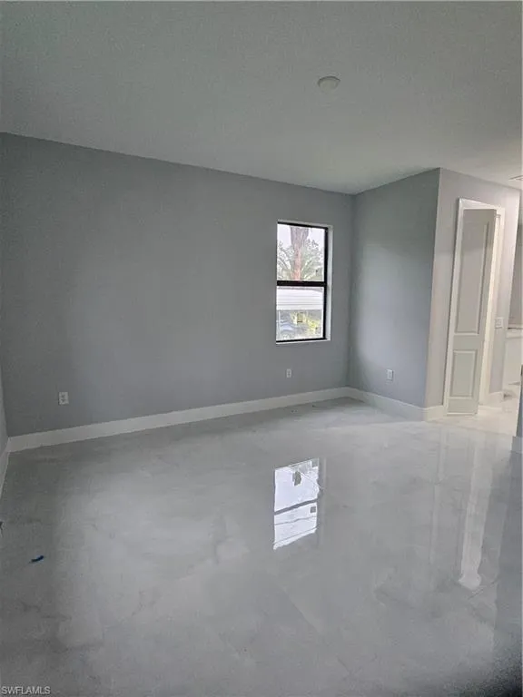 601 8th AVE, Lehigh Acres, FL 33972,2025000084