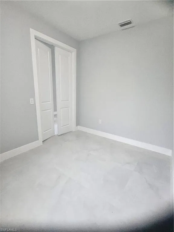 601 8th AVE, Lehigh Acres, FL 33972,2025000084