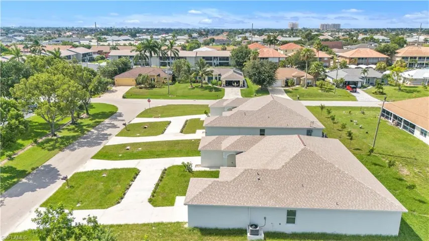 4620 Sw 8th Ct, Cape Coral, Florida 33914