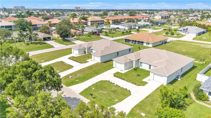 4620 Sw 8th Ct, Cape Coral, Florida 33914