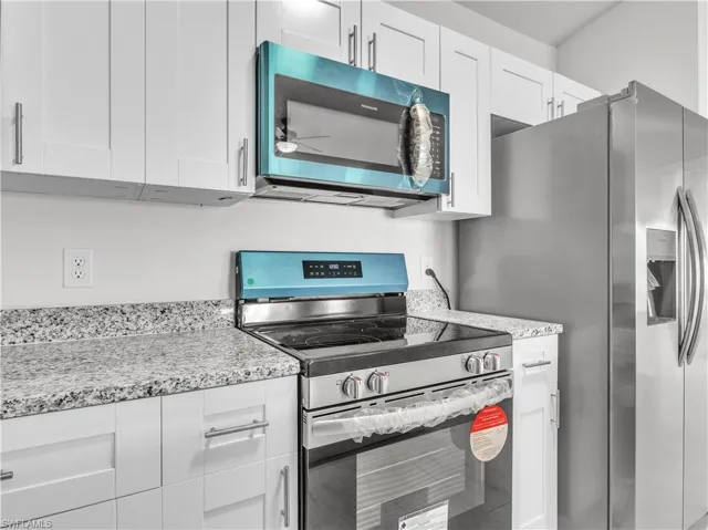 4620 Sw 8th Ct, Cape Coral, Florida 33914