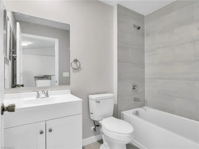 4620 Sw 8th Ct, Cape Coral, Florida 33914