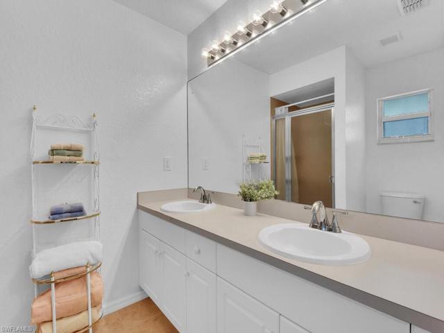 Main Bedroom bathroom