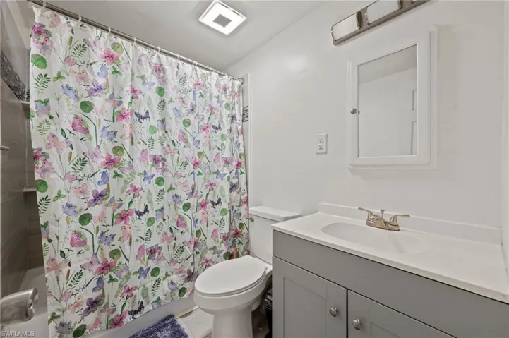 260  Delray  AVE, Fort Myers, FL 33905