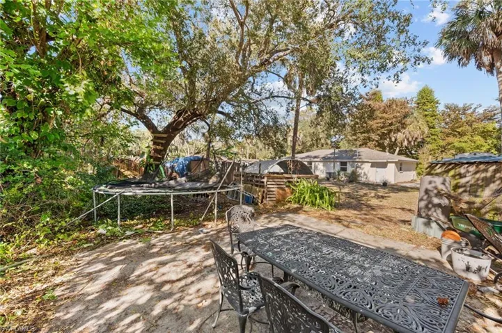 260  Delray  AVE, Fort Myers, FL 33905