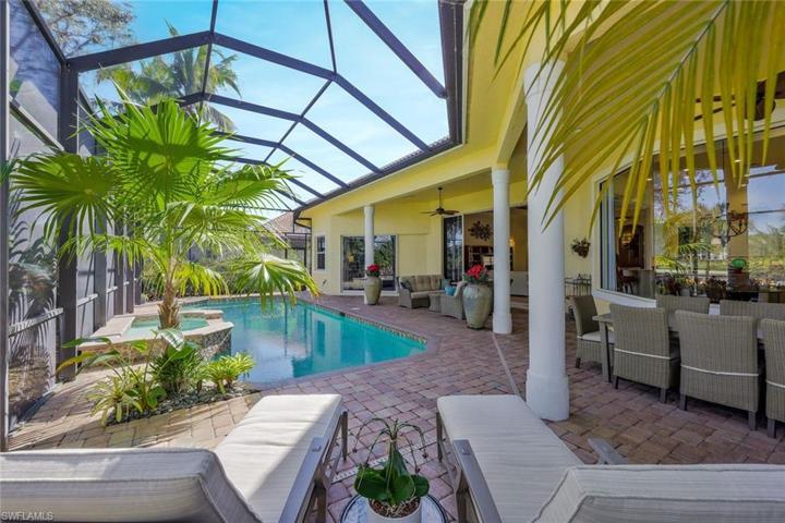 Expansive Lanai