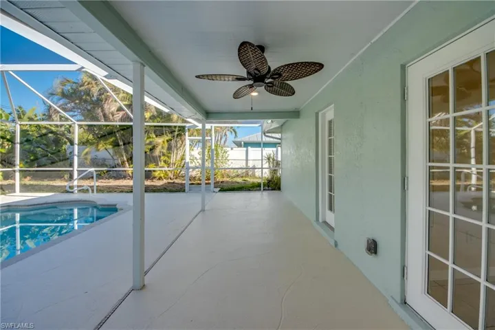 110 SE 13th  PL, Cape Coral, FL 33990
