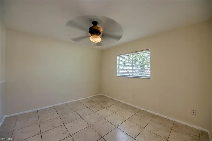 110 SE 13th  PL, Cape Coral, FL 33990