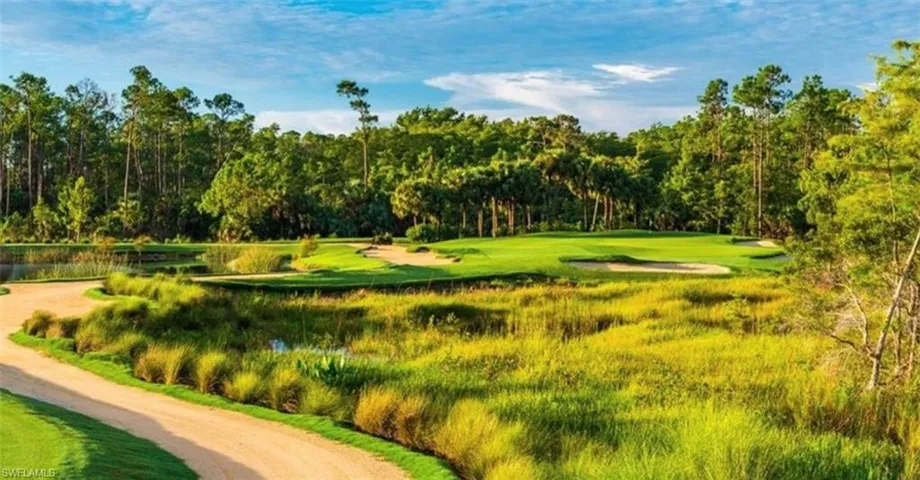 View of home's community featuring golf course view