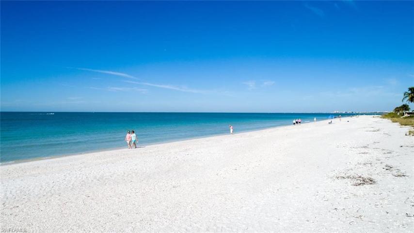 25800 Hickory BLVD # 301, BONITA SPRINGS FL 34134