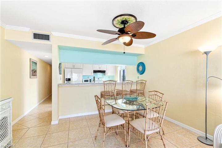 25800 Hickory BLVD # 301, BONITA SPRINGS FL 34134