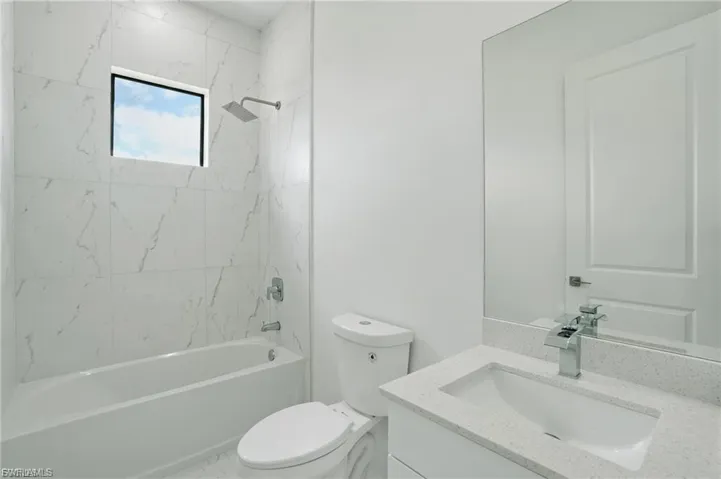 472 Rajah St, Lehigh Acres, Florida 33974