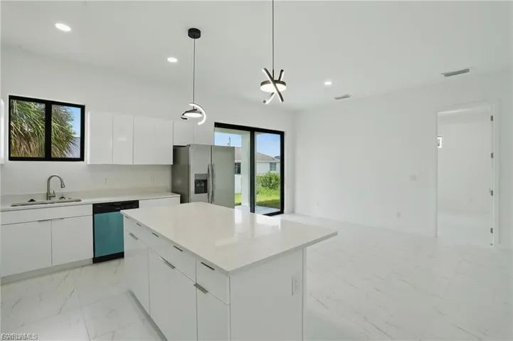 472 Rajah St, Lehigh Acres, Florida 33974