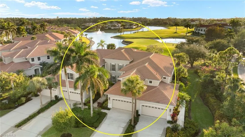 1st Floor, End-Unit with 2-Car Garage & Southwestern Exposure!