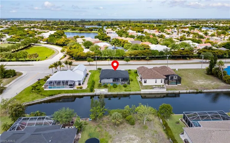 2207 Surfside Blvd, Cape Coral, Florida 33991