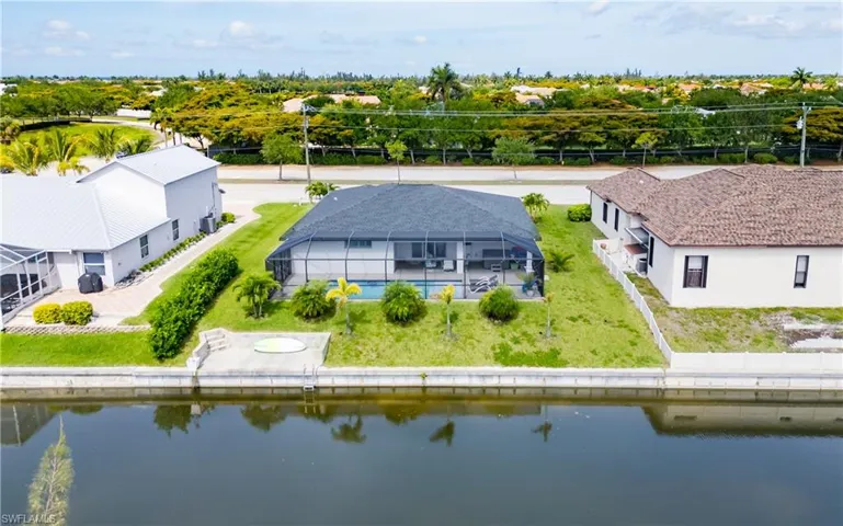 2207 Surfside Blvd, Cape Coral, Florida 33991