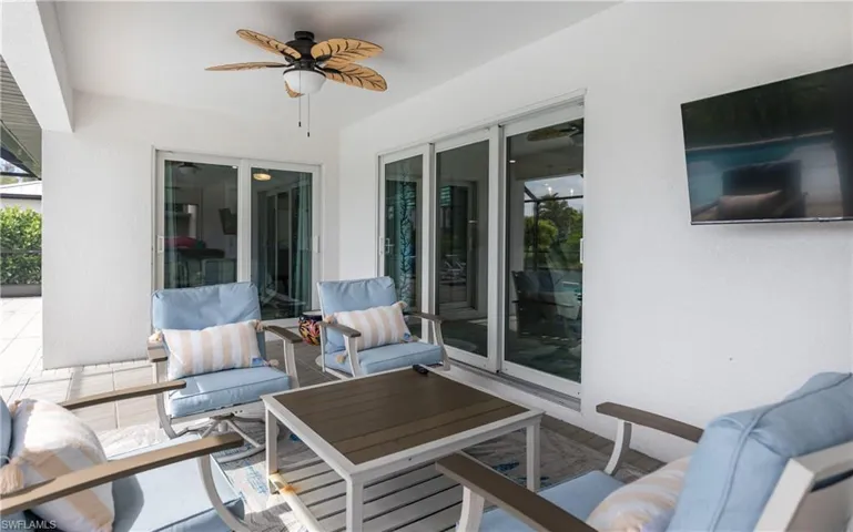 2207 Surfside Blvd, Cape Coral, Florida 33991