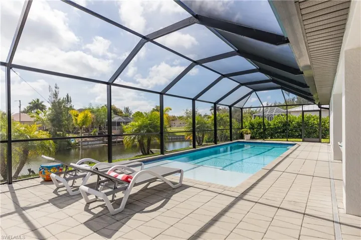 2207 Surfside Blvd, Cape Coral, Florida 33991