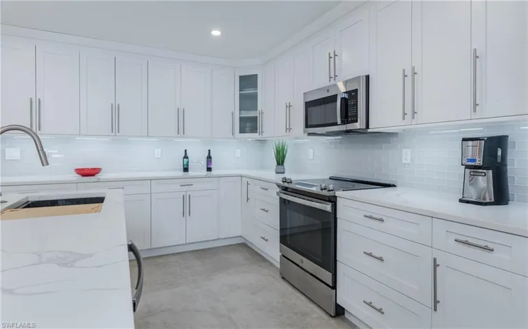2207 Surfside Blvd, Cape Coral, Florida 33991