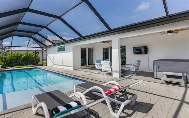 2207 Surfside Blvd, Cape Coral, Florida 33991