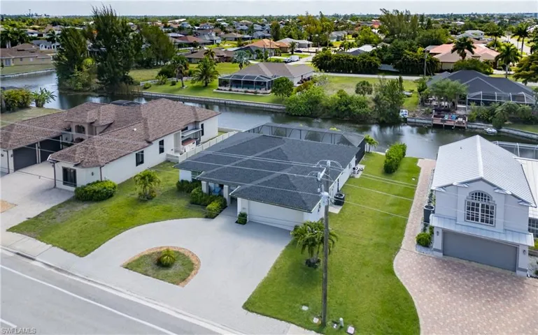 2207 Surfside Blvd, Cape Coral, Florida 33991