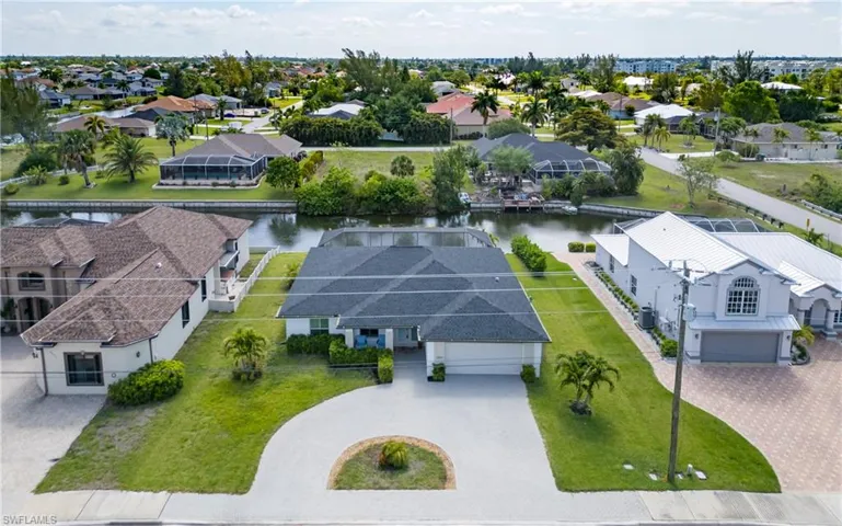 2207 Surfside Blvd, Cape Coral, Florida 33991