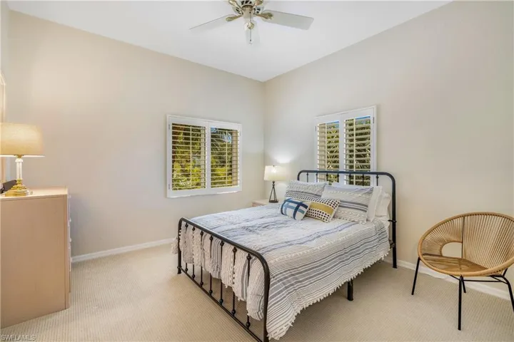 7686  Pebble Creek  CIR, Naples, FL 34108