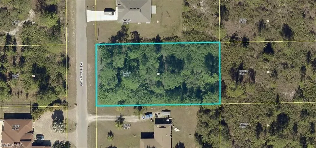 904 Poinsettia Ave, Lehigh Acres, Florida 33972