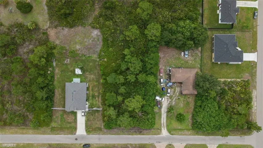 904 Poinsettia Ave, Lehigh Acres, Florida 33972
