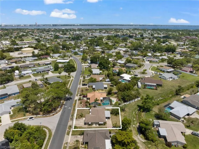 View of birds eye view of property