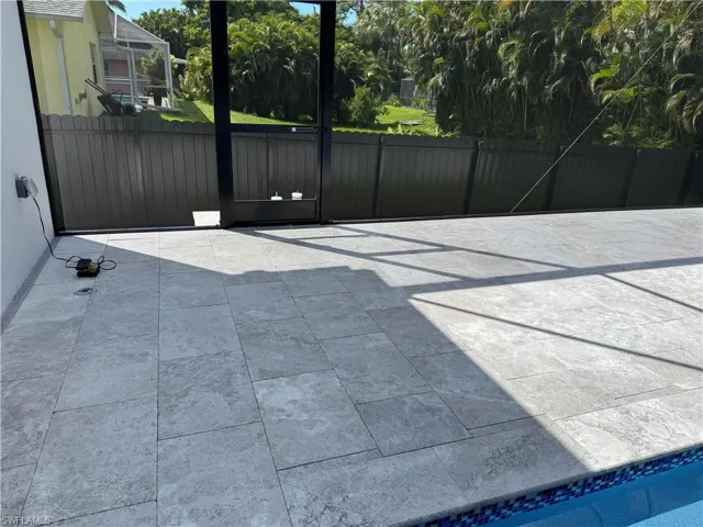 Privacy fence