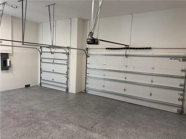 3 car Garage