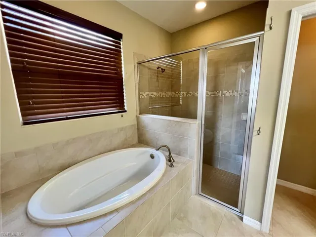 3889  Dunnster  CT, Fort Myers, FL 33916