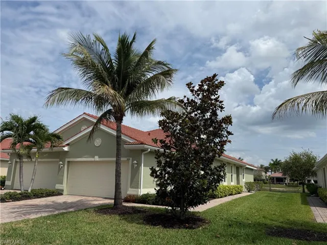 3889  Dunnster  CT, Fort Myers, FL 33916