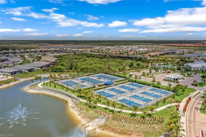 28040 Seasons Tide Ave, Bonita Springs, Florida 34135