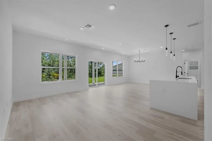 4895 Myrtle Beach Dr, Sebring, Florida 33872