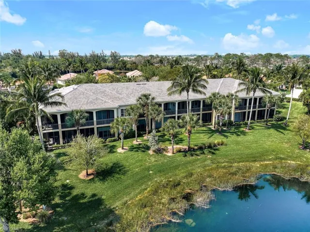 3093  Aviamar  CIR, Naples, FL 34114
