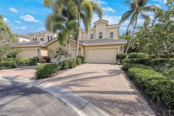 3093  Aviamar  CIR, Naples, FL 34114